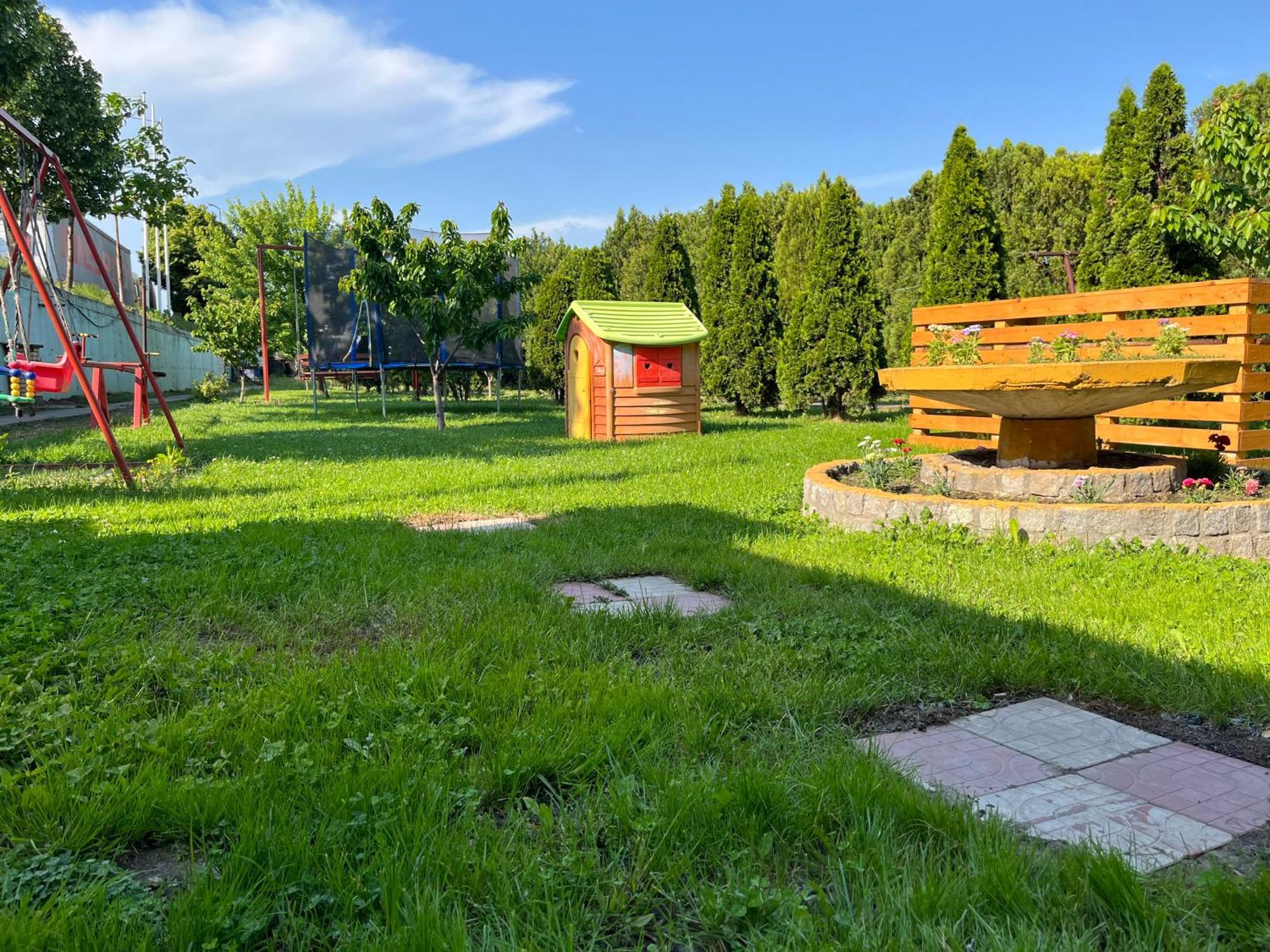 Guesthouse & Restaurant Tekovina سميديريفو المظهر الخارجي الصورة